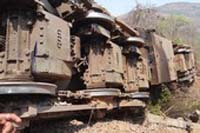 Maharashtra Train Accident Photos